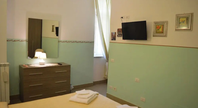 Accordion Residence, Reserva ahora Hotel Hoteles en El Lacio con aparcamiento, Aparcamiento