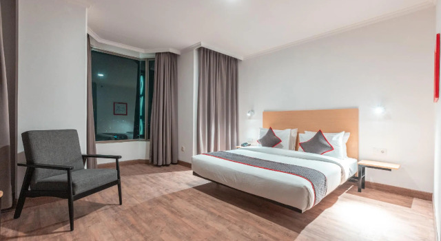Номер Superior Super OYO Townhouse 2 Hotel Gunung Sahari