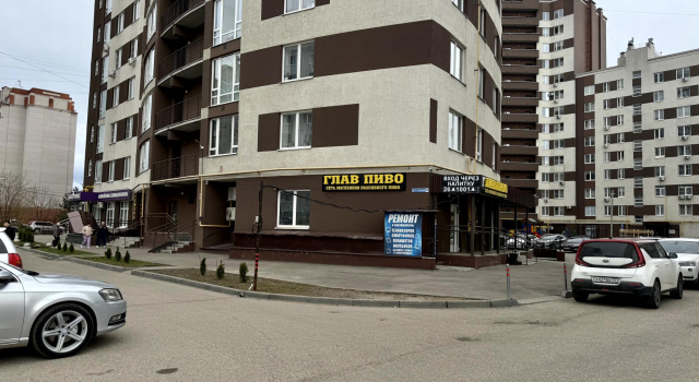 Modern apartments in the Aristocrat residential complex, Book Lejlighed Hoteller i Golden Ring med parkering, Parkering