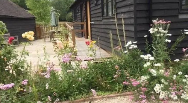 Orchard Cottage, Varaa Lomakoti Mökit kohteessa Merseyside, Mökki