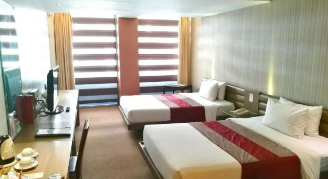 Номер Superior The E-Hotel Makati