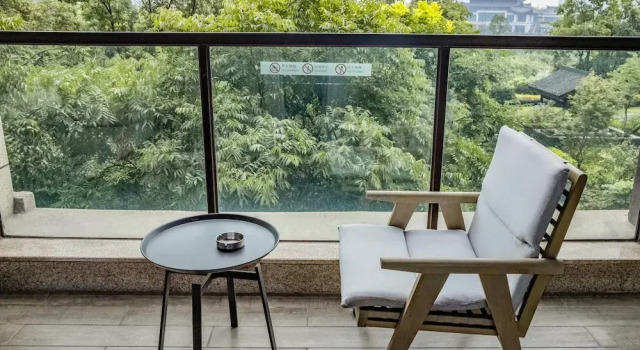Двухместный номер Deluxe с видом на сад Steigenberger Hotel Chengdu