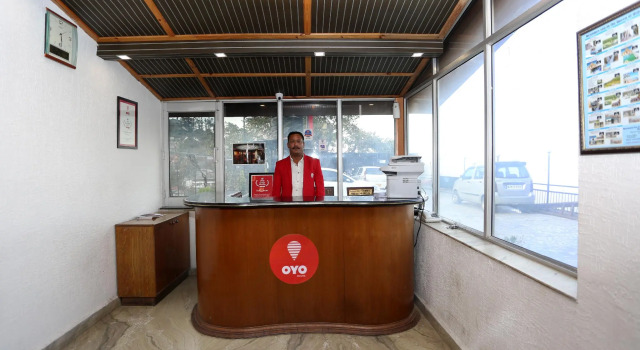 OYO 899 Dwaper Hotel, Rezervovat Hotel Mussoorie Uttarakhand