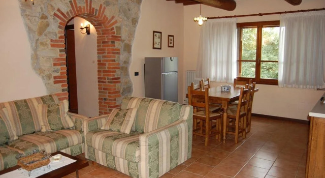 Poggio Ugo, Buchen Sie Hotel Bucine Valdarno