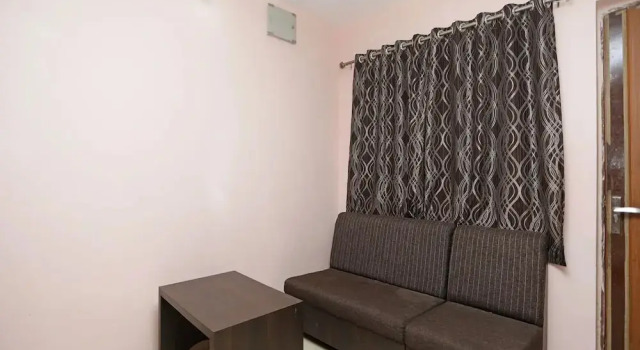 Hotel Recharge By OYO Rooms