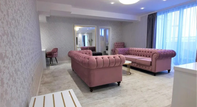 Deluxe Suite Queen Palace