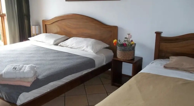 Трёхместный номер Economy c 1 комнатой с видом на горы ApartHotel Villa Pacande & Rooms