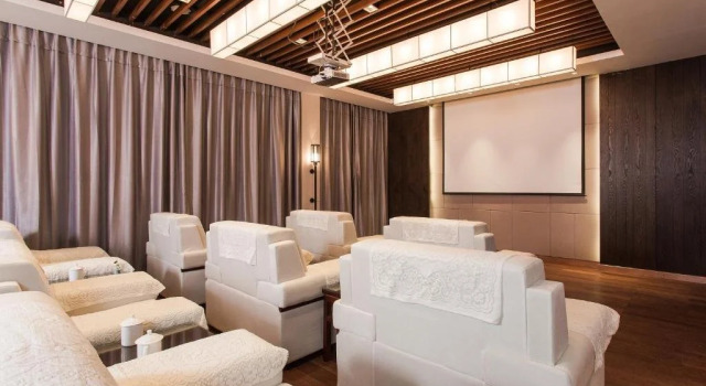 Chinaware Hotel