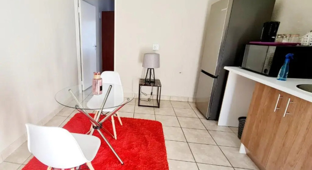 Lorna Live One Bedroom Unit 3, Boek Appartement Randburg 