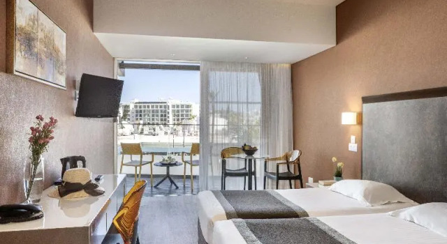 Одноместный номер Standard с балконом Faros Hotel Ayia Napa