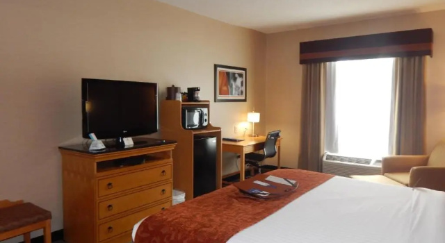Номер Standard Best Western Plus University Inn, Olean NY