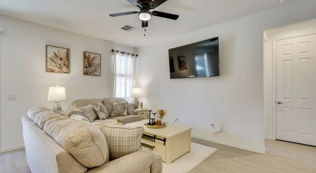 3 Mi to Casino Del Sol! Home w/ Dog-friendly Yard, Book Vacation Home Tucson Arizona