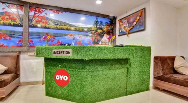 OYO Flagship 70333 Shree Saiji Palace