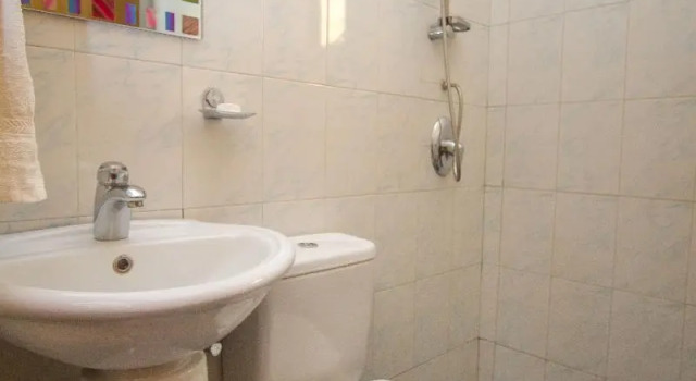 Номер Standard Crown Suites Hotel