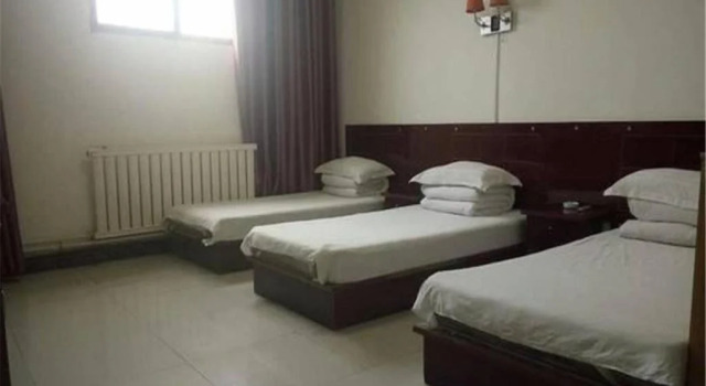 Yijia Hotel, Boek Hotel Hotels in Shaanxi met parkeren, Parkeren
