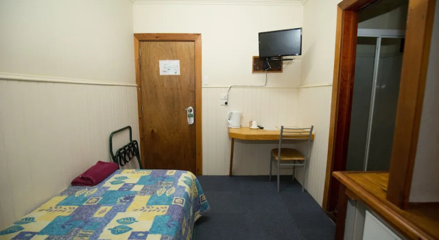 Одноместный номер Standard Brisbane Manor