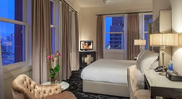 Номер International House Hotel