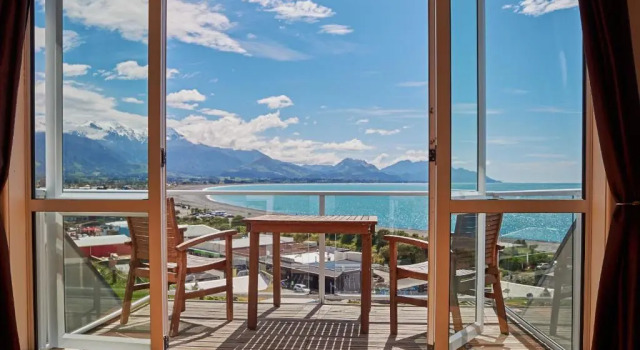 Люкс с видом на море Lemon Tree Lodge