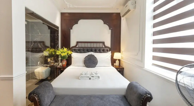 Номер Premium Hoàng Gia Xa La Boutique Hotel