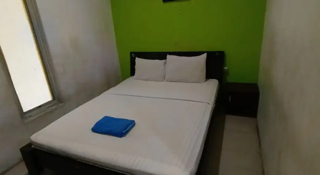 Номер Standard Hotel O Wisma Aluh AmbakNearPantai batu lima Asbullah tmbngn