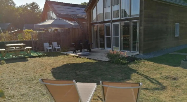 Коттедж с 3 комнатами maison 3 chambres à 200m de la plage des Barrages de l Eau d Heure