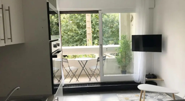 Апартаменты Charmant studio, centre-ville