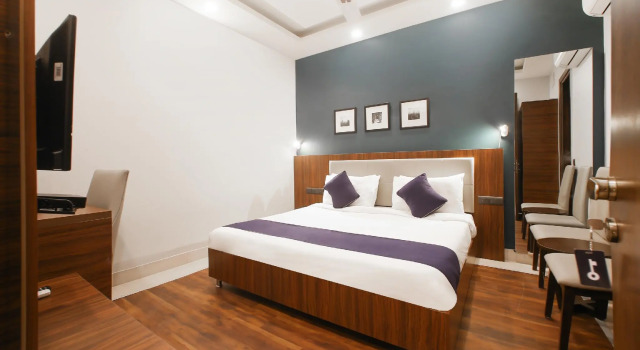 SilverKey Executive Stays 29058 Saket, Забронировать Отель Отели Нью-Дели с завтраком, Завтраки