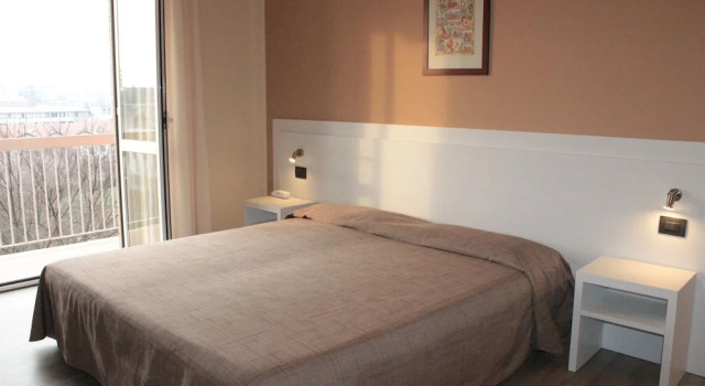 Двухместный номер Standard с балконом Hotel Rex Milano