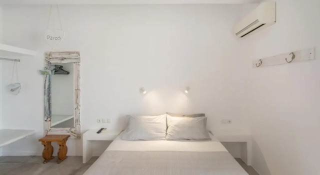 Двухместный номер Standard с балконом и с видом на море Irini Rooms