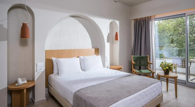 Номер Deluxe South Coast Hotel