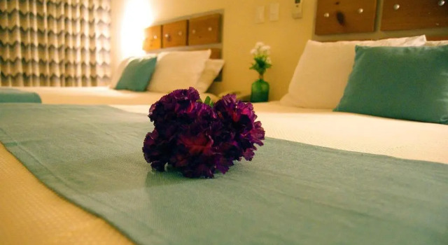 Четырёхместный номер Standard La Concha Beach Hotel & Club
