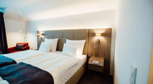 Hotel Schmachtendorf, Забронировать Отель Оберхаузен Ruhr area