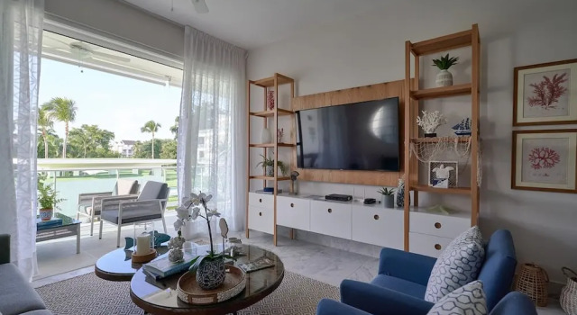 3BR Beach Condo Lakeview Playabonita Pool LUX