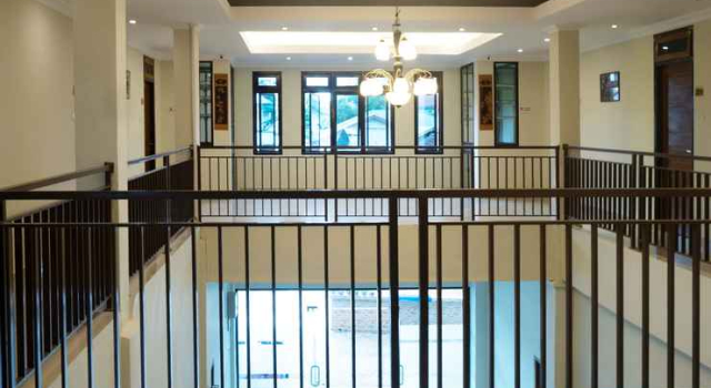 Joyful Hotel, Забронировать Отель Танджунгпандан Суматра