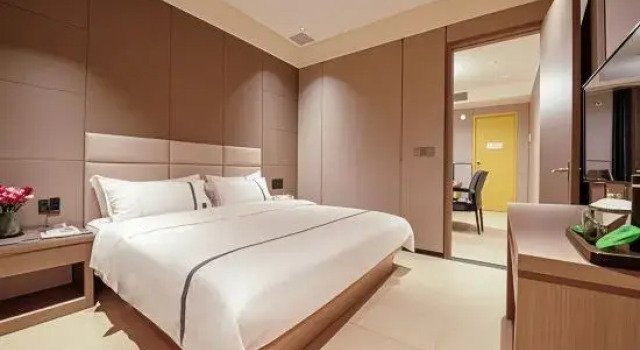 Люкс Deluxe Foshan Jiahua Hotel (Yanbu Shengbao Plaza)