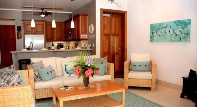 Апартаменты Цокольный этаж Beach Walkout Condo 112 3BR2BA Sleeps 8