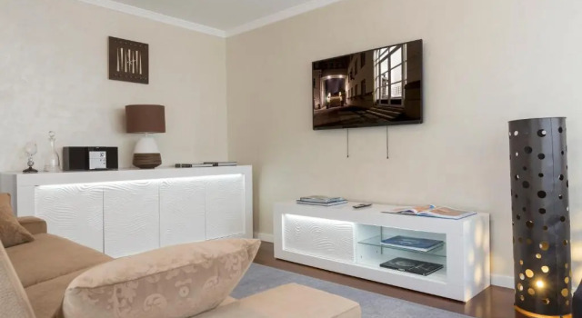 Апартаменты Superior The Queen Luxury Apartments - Villa Vinicia