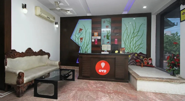 OYO 2659 Hotel Taj Prince