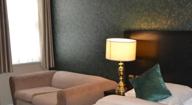 Семейный номер Standard Globe Hotel