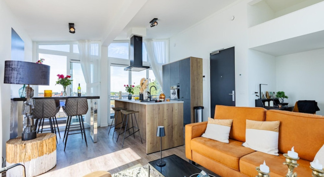 Коттедж Penthouse With Beach View