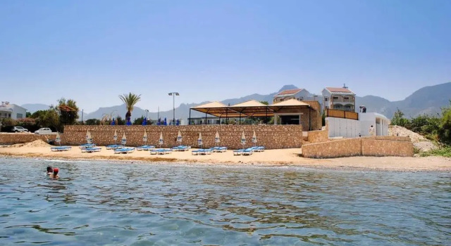 Апартаменты Beautiful Two-Bedroom Apartment near the Sea Sel 6-5