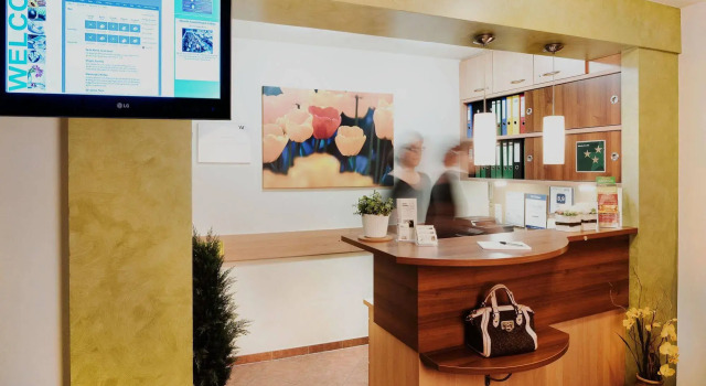 Frühstückspension Alexandra Kasper, Rezervovat Hotel Hotely v Vídeň s parkováním, Parkování