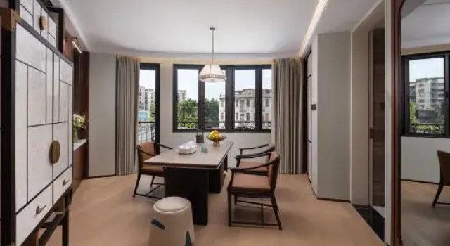 Люкс Shantou DIOTEL Queen Hotel
