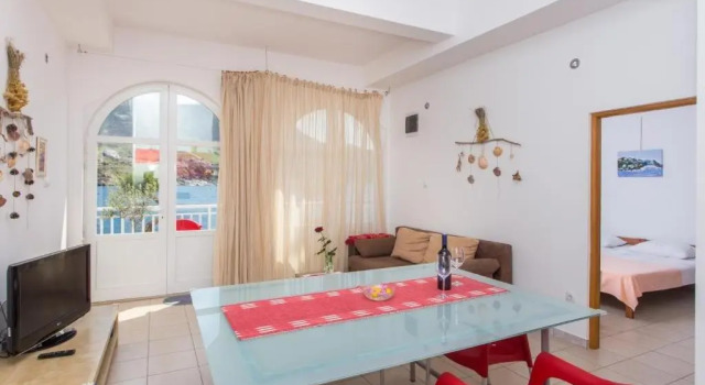 Апартаменты с 2 комнатами с видом на море Apartments Bezek