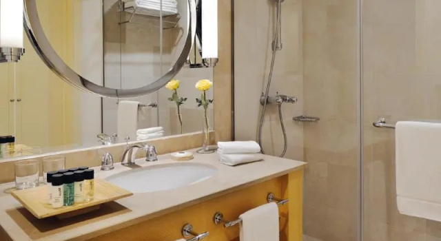 Одноместный номер Superior с видом на город Mövenpick Hotel Beirut