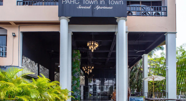 Town In Town Garden Resort