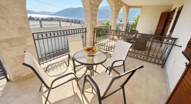 Апартаменты с видом на море Apartments Rajsko Mjesto