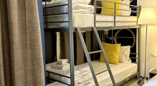 Номер Economy AMIRI PLACE HOTEL