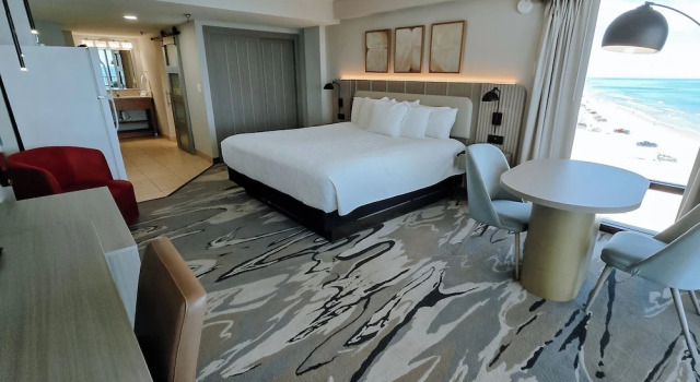 Номер Standard с балконом и с красивым видом из окна Nautilus Inn - Daytona Beach