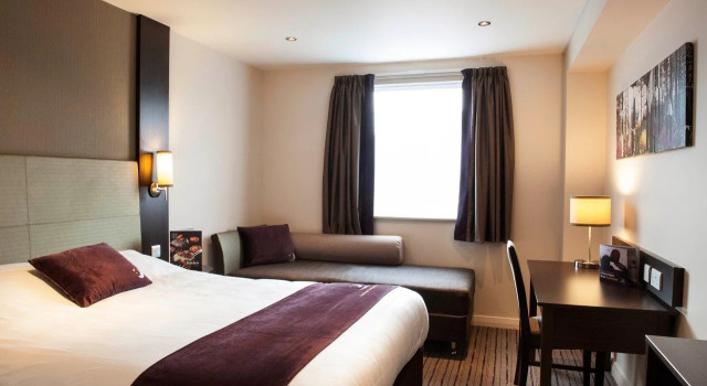 Premier Inn Fleet, Забронировать Отель Отели Англии 3 звезды, 3*